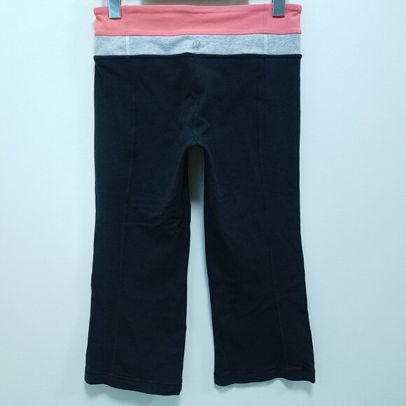 Lululemon Groove Crop Leggings Pant Size 4 XS Pink Wee Stripe Black - Picture 5 of 11
